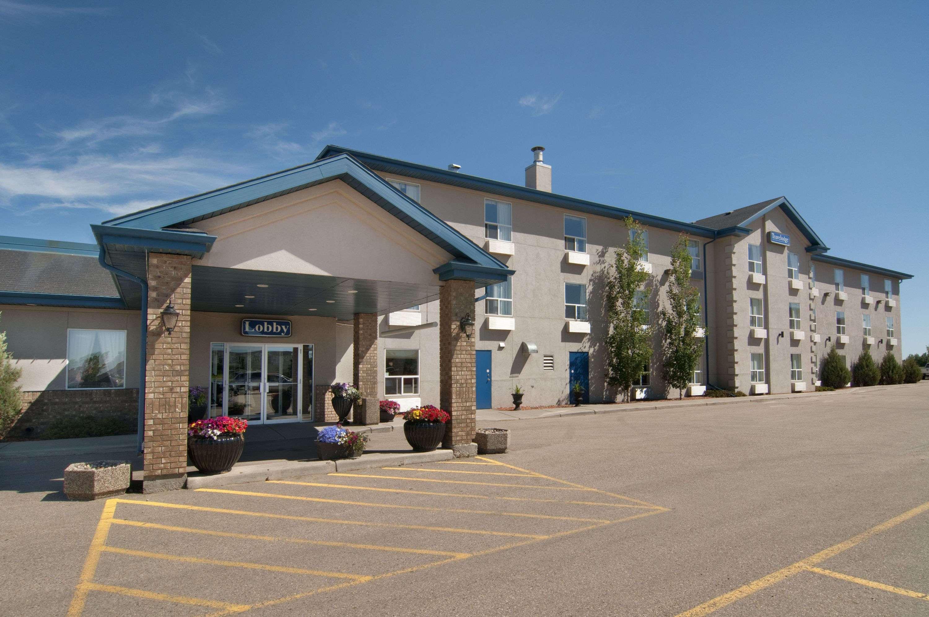 Travelodge By Wyndham Stony Plain Exterior photo
